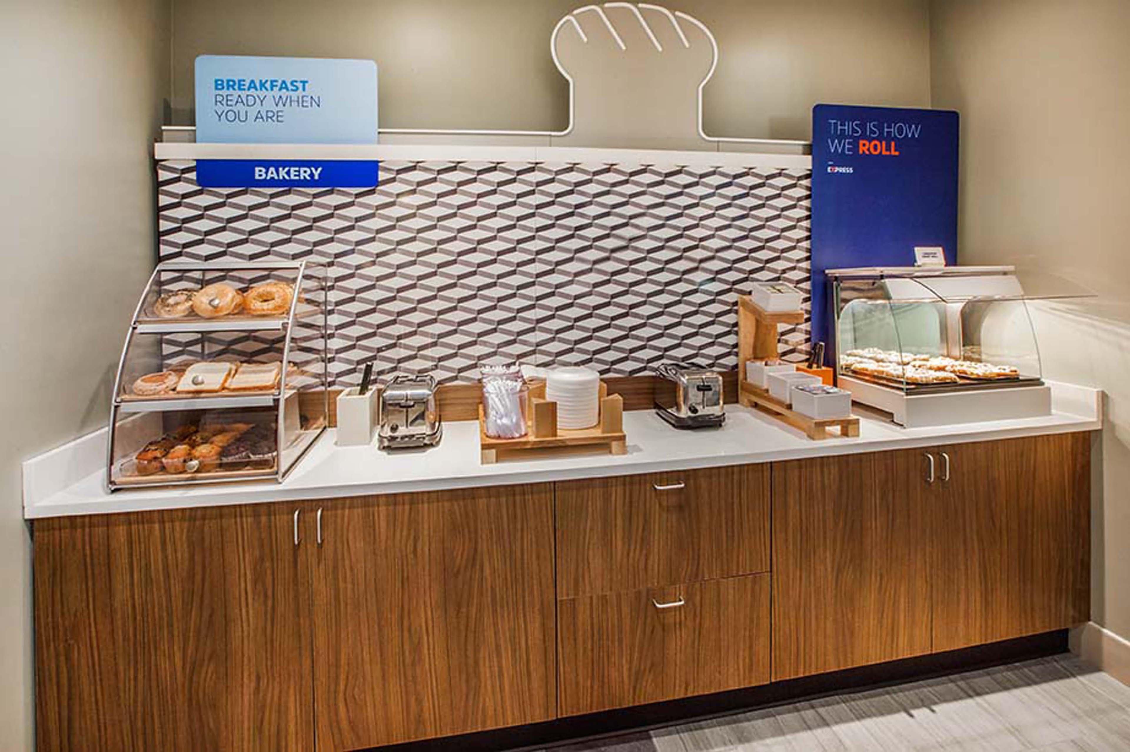 Holiday Inn Express Redwood National Park By Ihg Klamath Exteriér fotografie