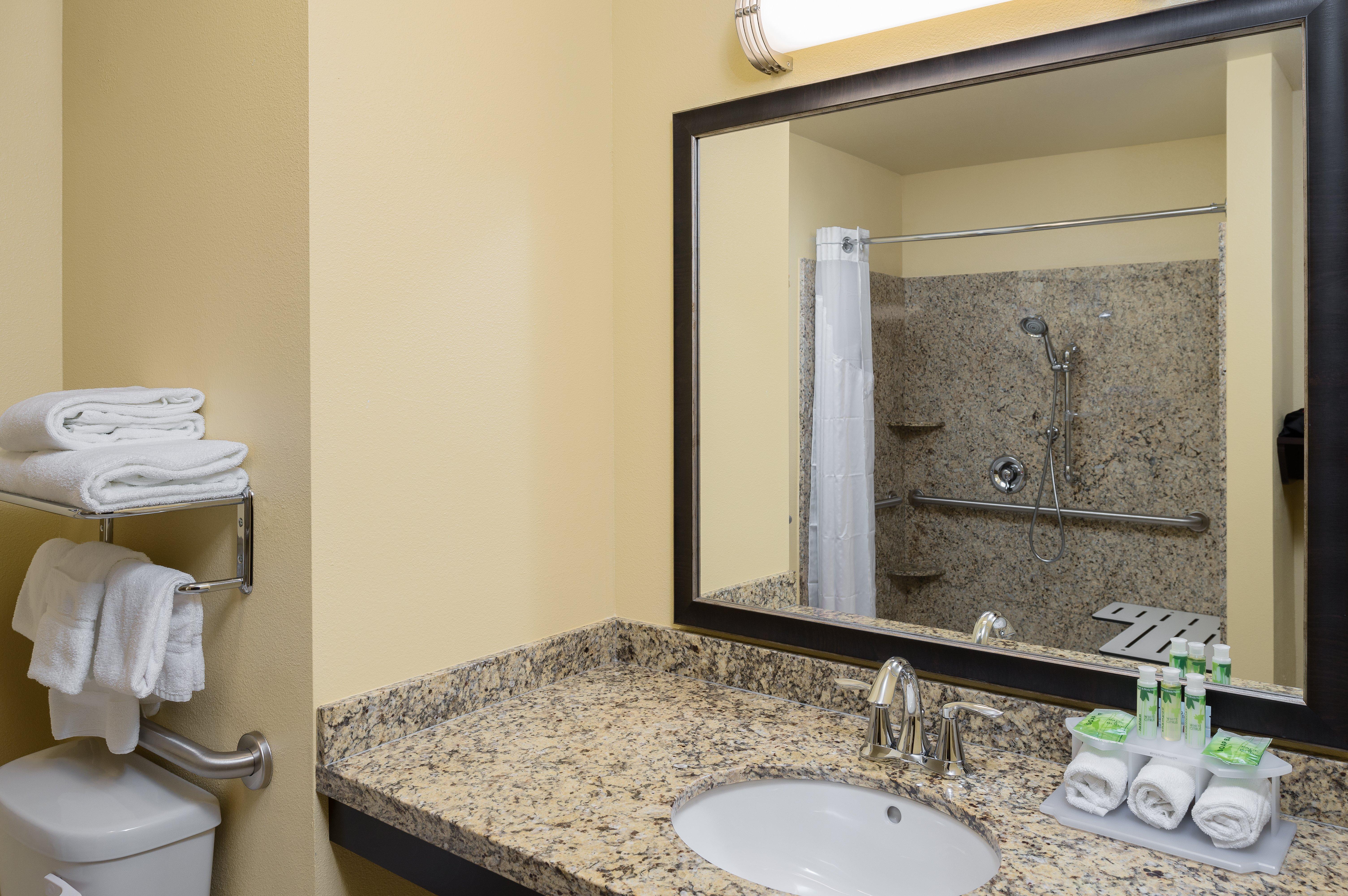 Holiday Inn Express Redwood National Park By Ihg Klamath Exteriér fotografie